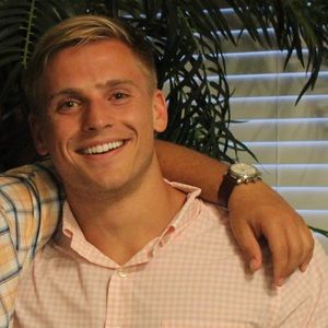 Meet your Posher, Chase